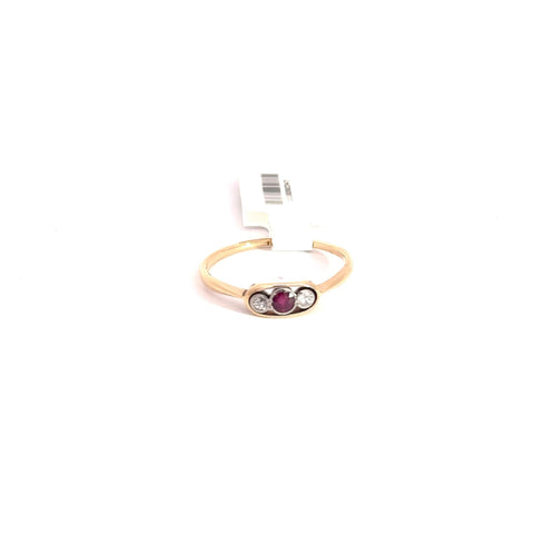 9ct Yand w Ruby Dia Ring